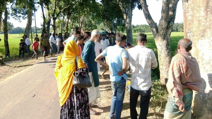 দুর্গাপুরে সড়ক দুর্ঘটনা: ইজিবাইকের ধাক্কায় প্রাণ গেল অজ্ঞাত নারীর