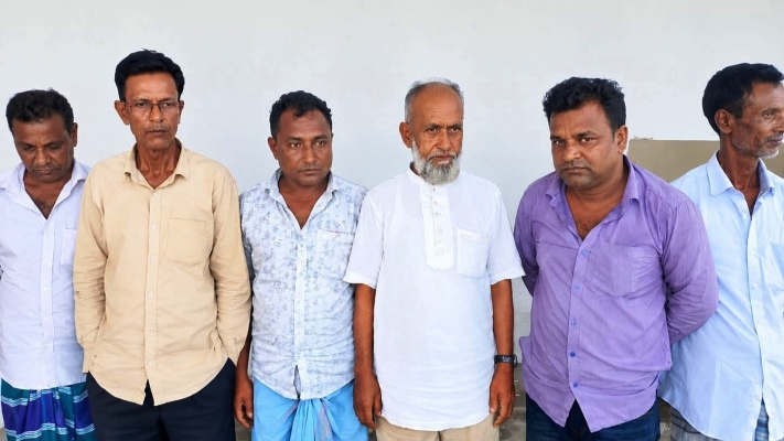 জনপ্রতিনিধি ও রাজনীতিকরা যখন জুয়ার টেবিলে: কেন্দুয়ায় আটক ৬