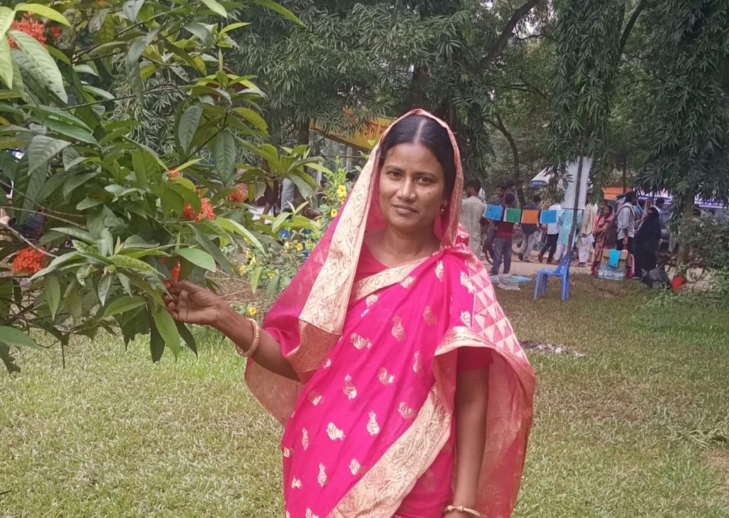 চার দশক পর বই হাতে, ৫২-তে জিপিএ ৪.২১
