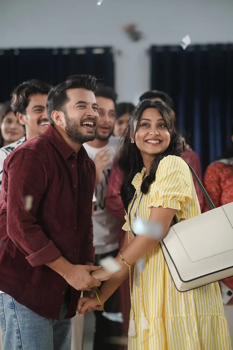 “পার্থ–নীহার রসায়ন কি জমে উঠবে? নতুন জুটি নিয়ে দর্শকমহলে কৌতূহল তুঙ্গে | The Mail BD.” পার্থ শেখ ও নাজনীন নীহাছবি: পার্থর সৌজন্যে